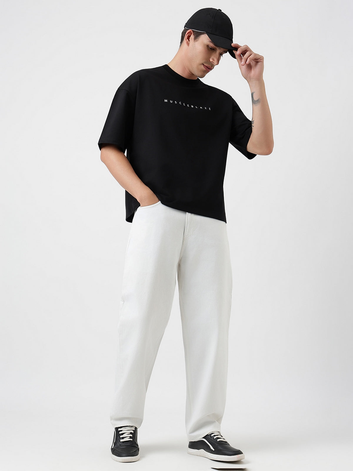 NOCAP Cropped Oversized Tee